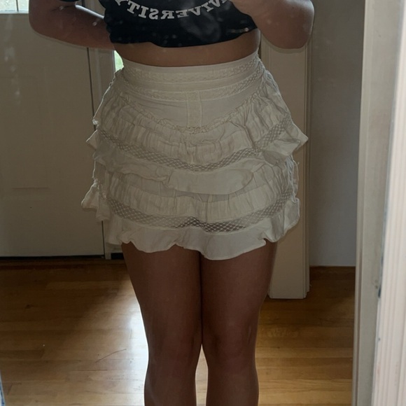 IRO Paris cream ruffle skirt Sz: 34 (US 2) - Picture 1 of 3